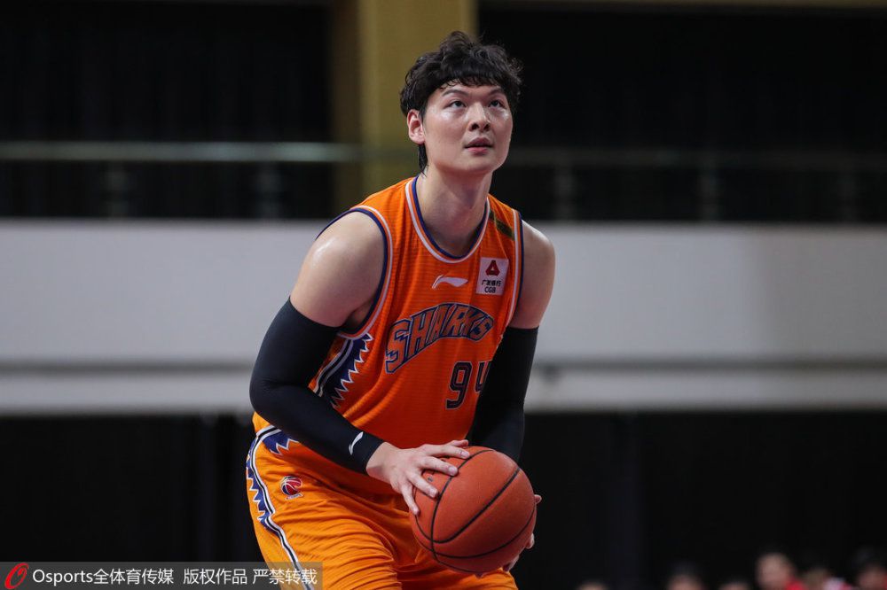 文中指出，中国足协于12月12日向超甲乙三级联赛俱乐部下发《关于征求2024赛季职业联赛相关政策意见的通知》，相关政策的调整已逐步展开。